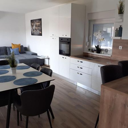 Adria-Appartment-Island-Vir #Sea #Beach #Wifi #Privateparking #Netflix Esterno foto