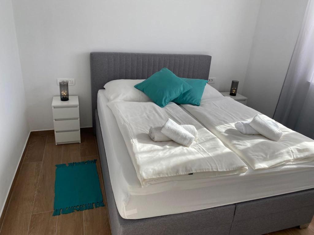 Adria-Appartment-Island-Vir #Sea #Beach #Wifi #Privateparking #Netflix Esterno foto